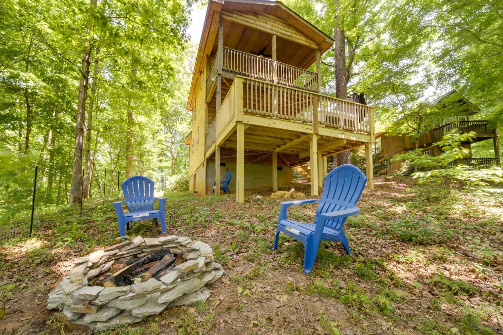 Cozy Whittier Cabin And Yard And Hot Tub, Pets Welcome 외부 사진